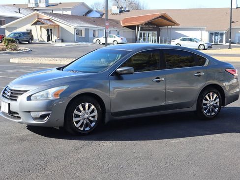 Used 2015 Nissan Altima 2.5 S w/ Power Driver Seat Package image 10