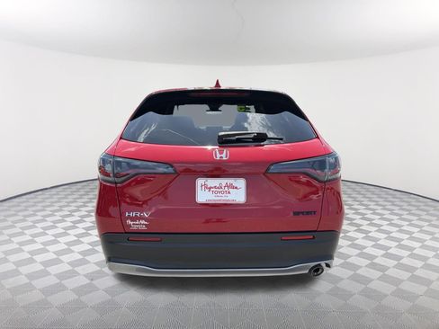 Used 2025 Honda HR-V Sport image 15