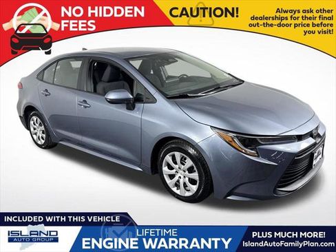 Certified 2023 Toyota Corolla LE image 1