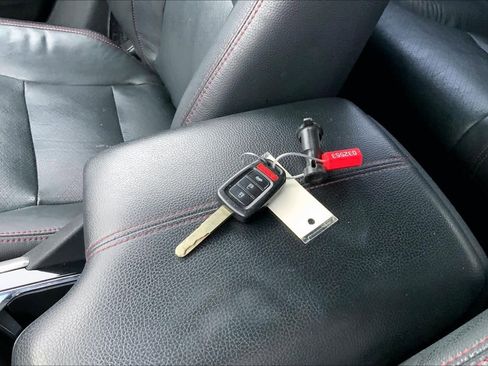 Used 2017 Honda Accord Sport Special Edition image 13