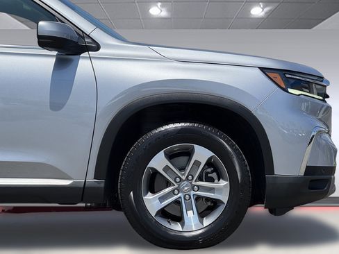 Used 2023 Honda Pilot EX-L image 34