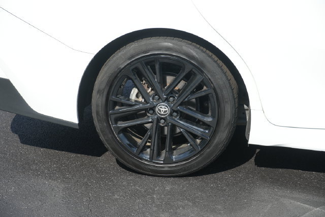Used 2025 Toyota Camry SE FWD image 11