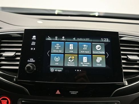 Used 2021 Honda Pilot EX-L image 18