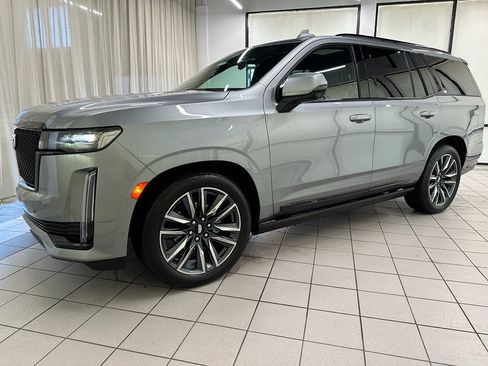 Used 2023 Cadillac Escalade Sport w/ Touring Package image 11