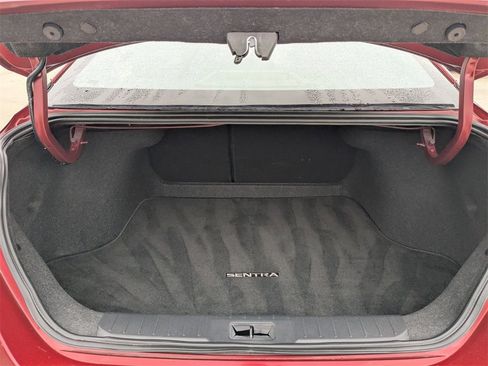 Used 2024 Nissan Sentra SV image 28