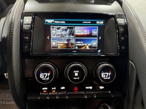 Used 2016 Jaguar F-TYPE S image 21