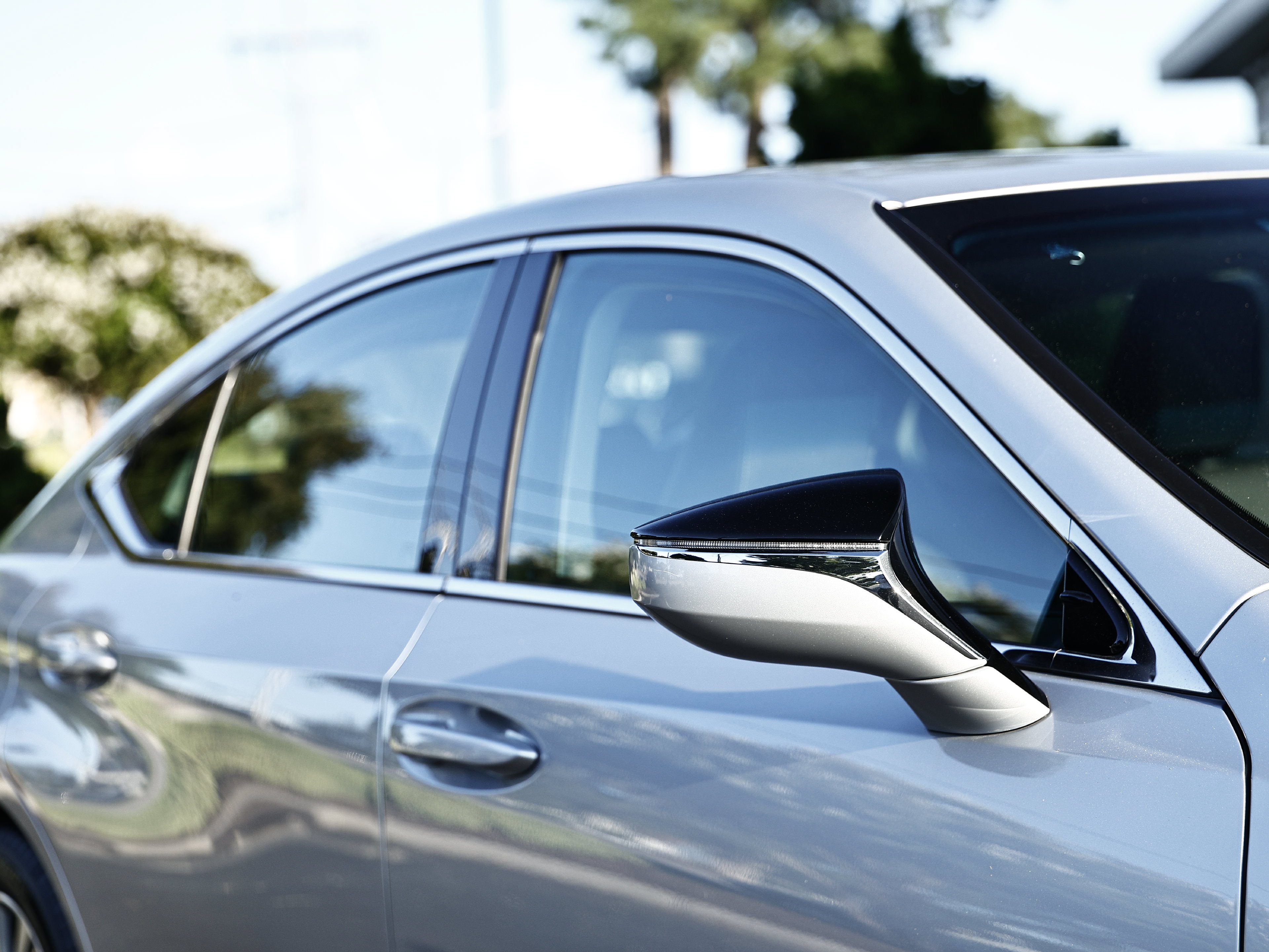 Used 2021 Lexus ES 350 w/ Premium Package FWD image 3