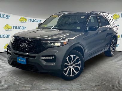 Used 2023 Ford Explorer ST-Line w/ Class IV Trailer Tow Package
