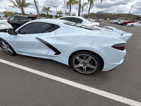 Used 2020 Chevrolet Corvette Stingray Coupe w/ Z51 Performance Package RWD image 24