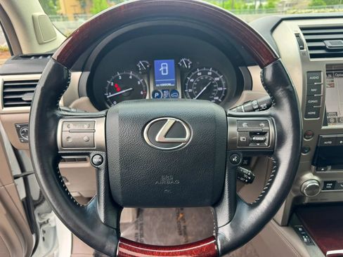 Used 2014 Lexus GX 460 w/ Premium Package AWD/4WD image 28