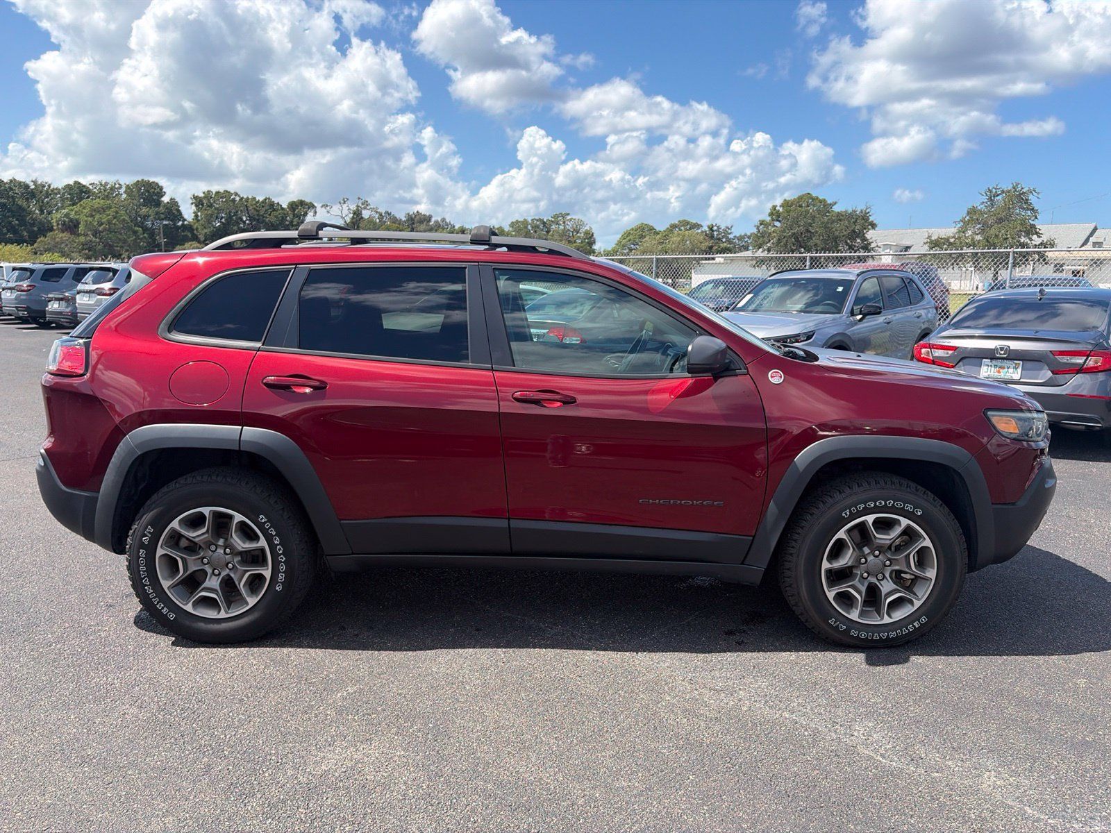 Used 2021 Jeep Cherokee Trailhawk w/ Sun, Sound & Nav Group AWD/4WD image 53