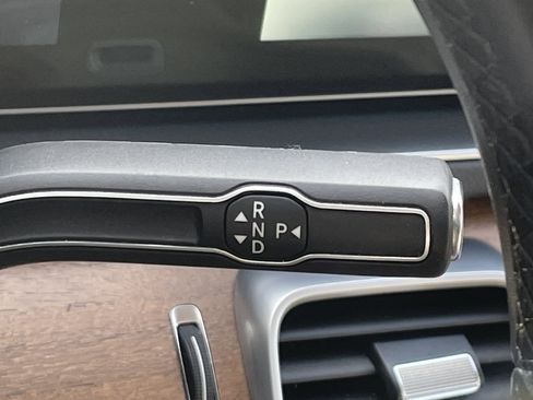 Used 2022 Mercedes-Benz GLS 450 4MATIC image 31