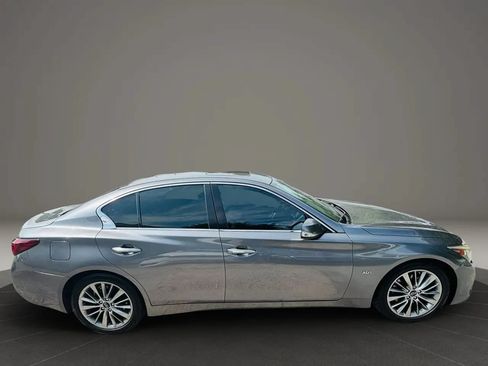 Used 2019 INFINITI Q50 Luxe RWD image 6