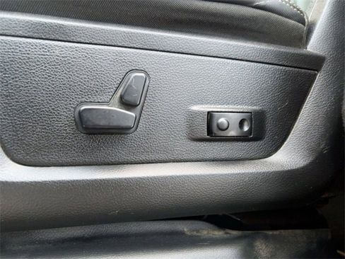 Used 2019 RAM 2500 Power Wagon image 12