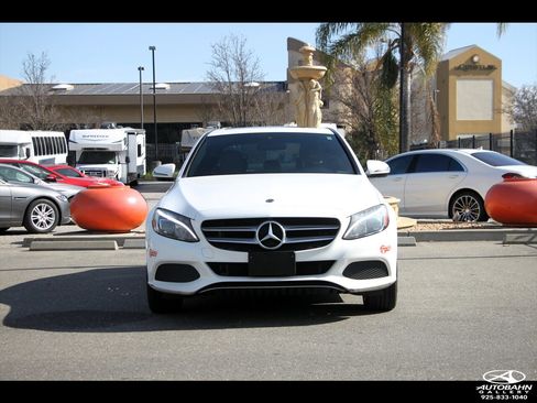 Used 2018 Mercedes-Benz C 350e Sedan w/ Premium Package image 2