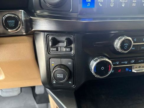 Certified 2023 Ford F250 Lariat w/ Lariat Ultimate Package AWD/4WD image 15
