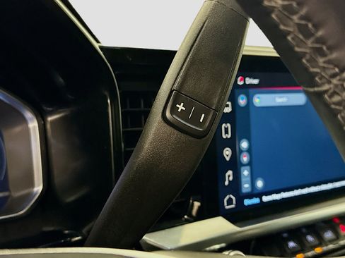 Used 2024 GMC Sierra 1500 Elevation image 25