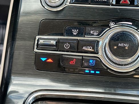 Used 2022 Lincoln Nautilus Reserve image 20