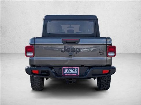 Used 2022 Jeep Gladiator Willys image 6