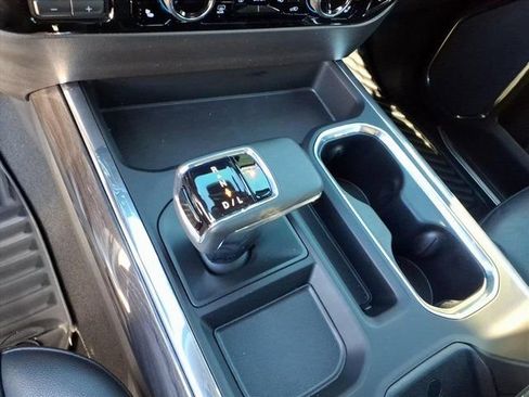 Used 2024 Chevrolet Silverado 1500 LTZ w/ Z71 Off-Road Package image 14