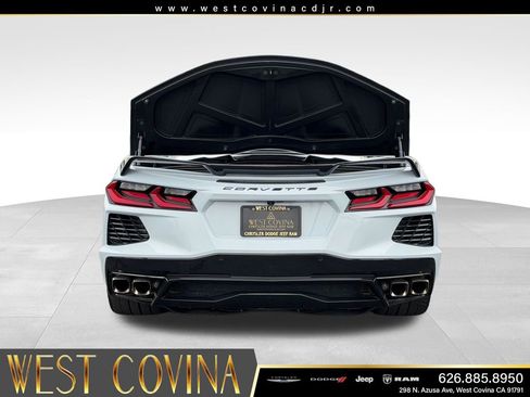 Used 2024 Chevrolet Corvette Stingray Convertible w/ Z51 Performance Package RWD image 10