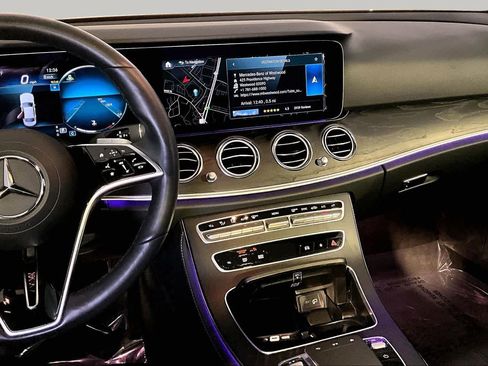 Used 2023 Mercedes-Benz E 350 4MATIC Sedan image 7