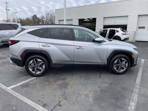 Used 2026 Hyundai Tucson SEL image 12