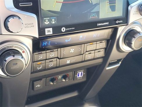 Used 2022 Toyota 4Runner Limited image 32