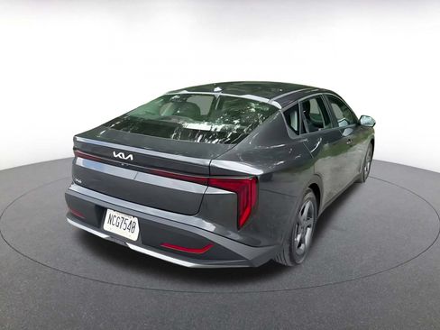 Used 2026 Kia K4 FWD image 11
