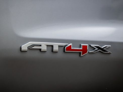 Used 2023 GMC Sierra 1500 AT4X w/ AT4X AEV Edition AWD/4WD image 19