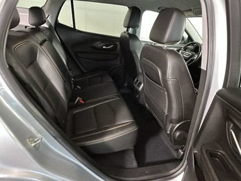 Used 2021 GMC Terrain SLT FWD image 30