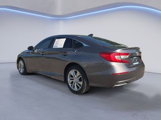 Used 2018 Honda Accord LX video 3