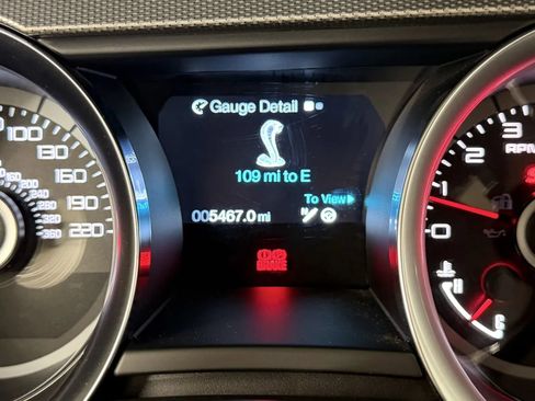 Used 2014 Ford Mustang Shelby GT500 w/ Equipment Group 821A RWD image 22