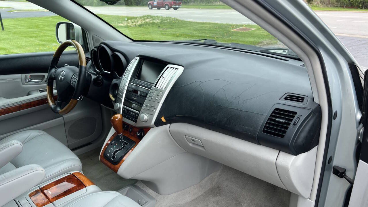 Used 2005 Lexus RX 330 AWD w/ Premium Plus Pkg image 25