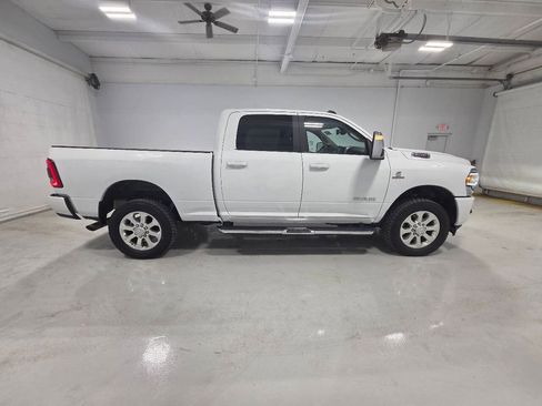 Used 2023 RAM 2500 Laramie AWD/4WD image 9