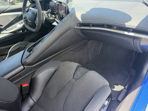 Certified 2023 Chevrolet Corvette Stingray Preferred Conv w/ Z51 Performance Package RWD image 15