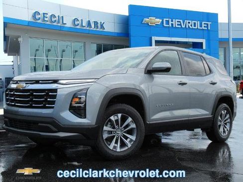 New 2026 Chevrolet Equinox LT image 1