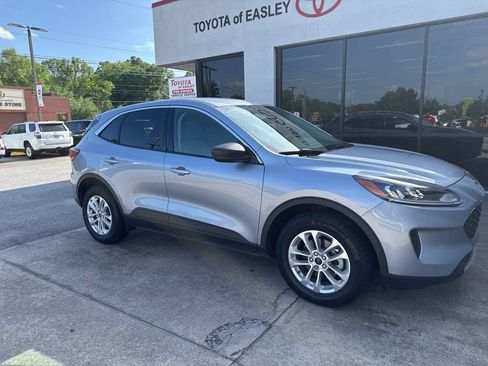 Used 2022 Ford Escape SE w/ Convenience Package AWD/4WD image 3
