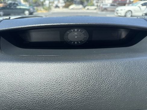 Used 2005 INFINITI G35 Coupe w/ (P01) Premium Pkg image 30