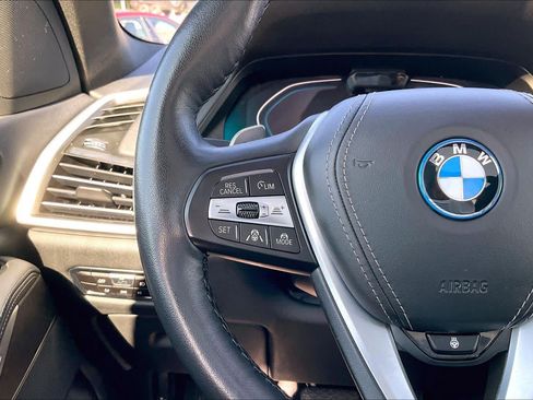 Used 2023 BMW X5 xDrive45e w/ Executive Package AWD/4WD image 23