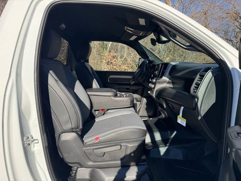 New 2026 RAM 5500 Tradesman w/ Chrome Appearance Group image 14