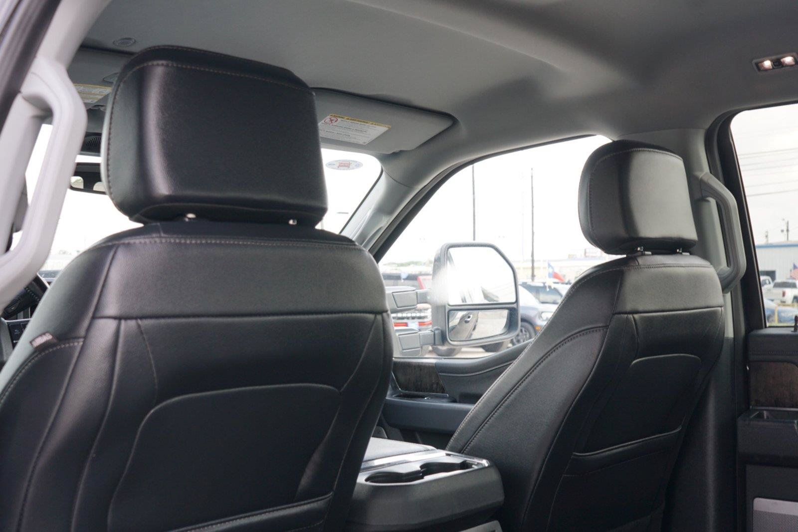 Used 2023 Ford F250 Lariat w/ Sport Appearance Package AWD/4WD image 22