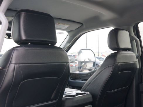 Used 2023 Ford F250 Lariat w/ Sport Appearance Package AWD/4WD image 22