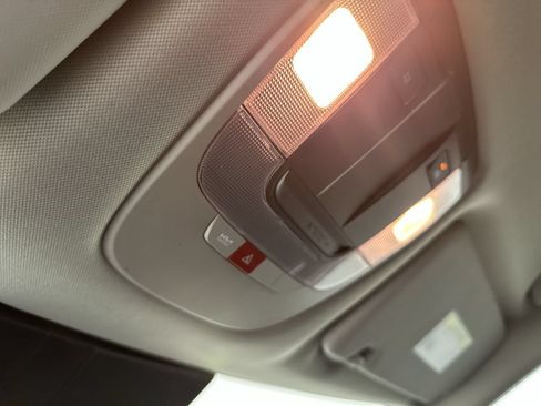 Certified 2023 Kia Sportage EX FWD image 9