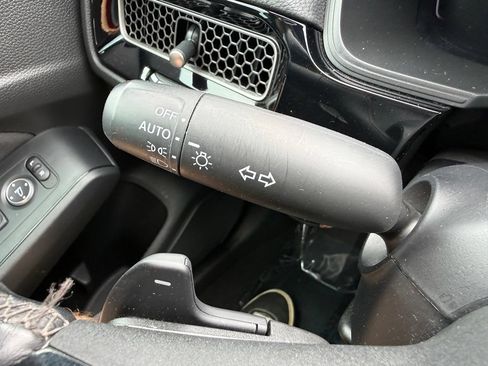 Used 2025 Honda Civic Sport image 22