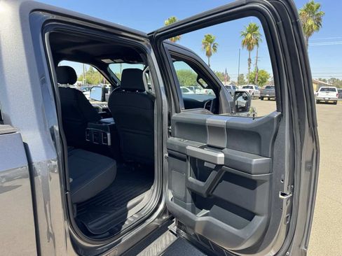 Used 2015 Ford F150 XLT w/ Equipment Group 302A Luxury AWD/4WD image 18