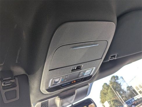 Used 2024 Ford F150 Lariat image 26