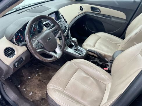 Used 2011 Chevrolet Cruze LTZ image 10