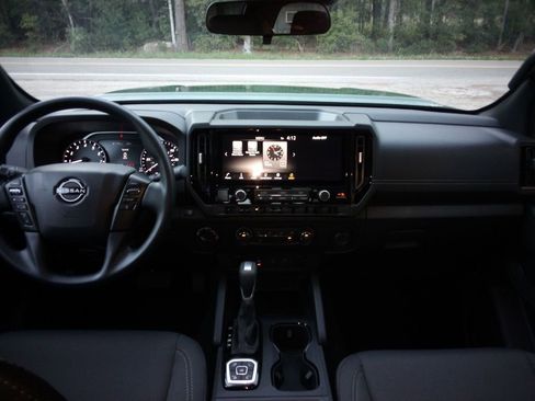 New 2026 Nissan Frontier SV w/ Tow Package AWD/4WD image 13