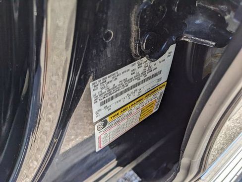 Used 2023 Lincoln Navigator 4WD image 37